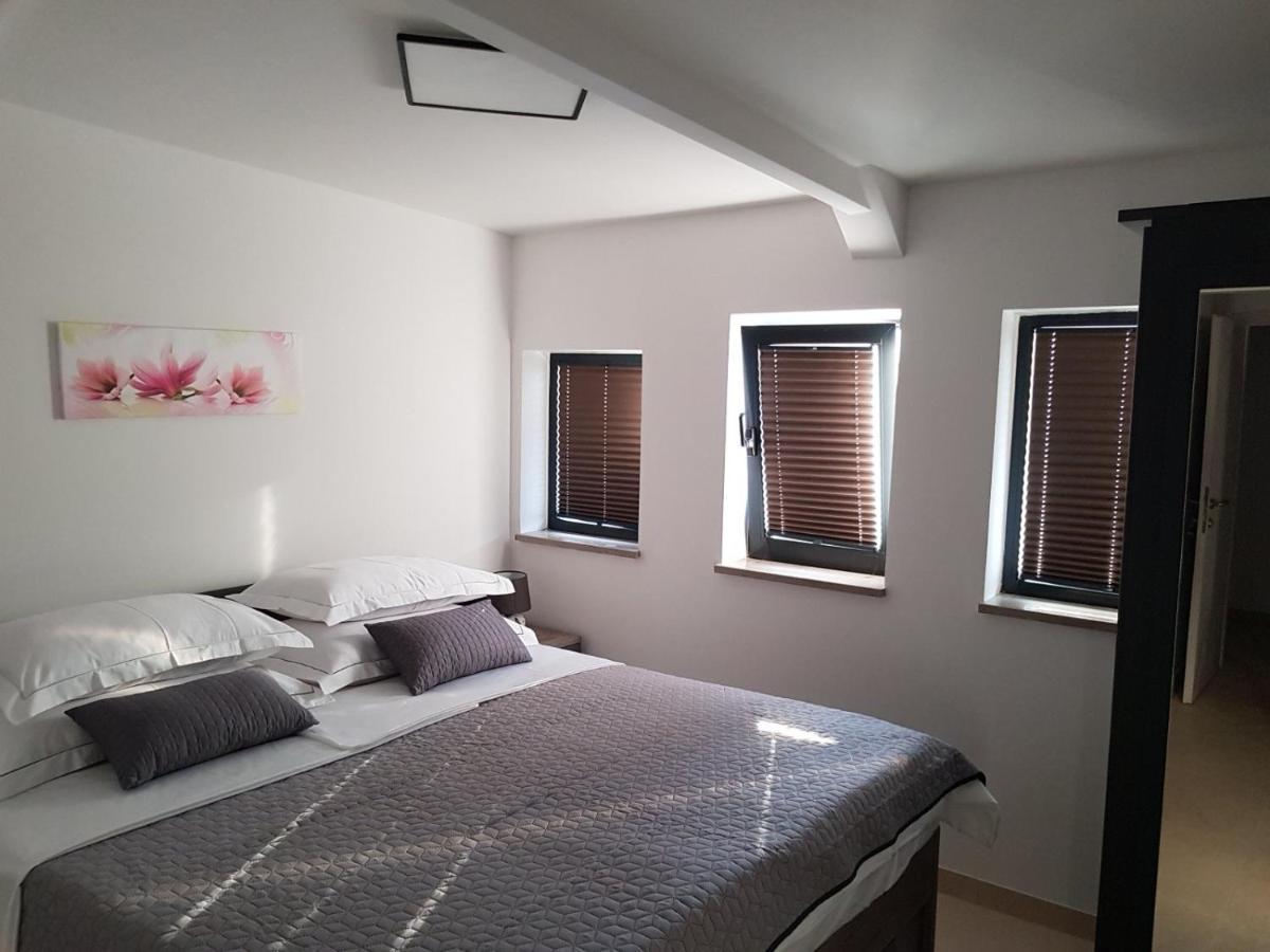 Fontana Apartments Порторож Экстерьер фото